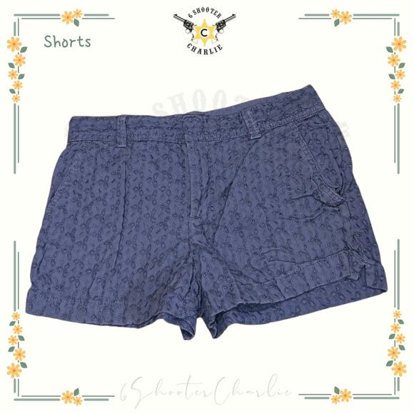 Gap Factory Women's Size 4 Blue Eyelet Lace Shorts 100% Cotton Pockets - Picture 1 of 7